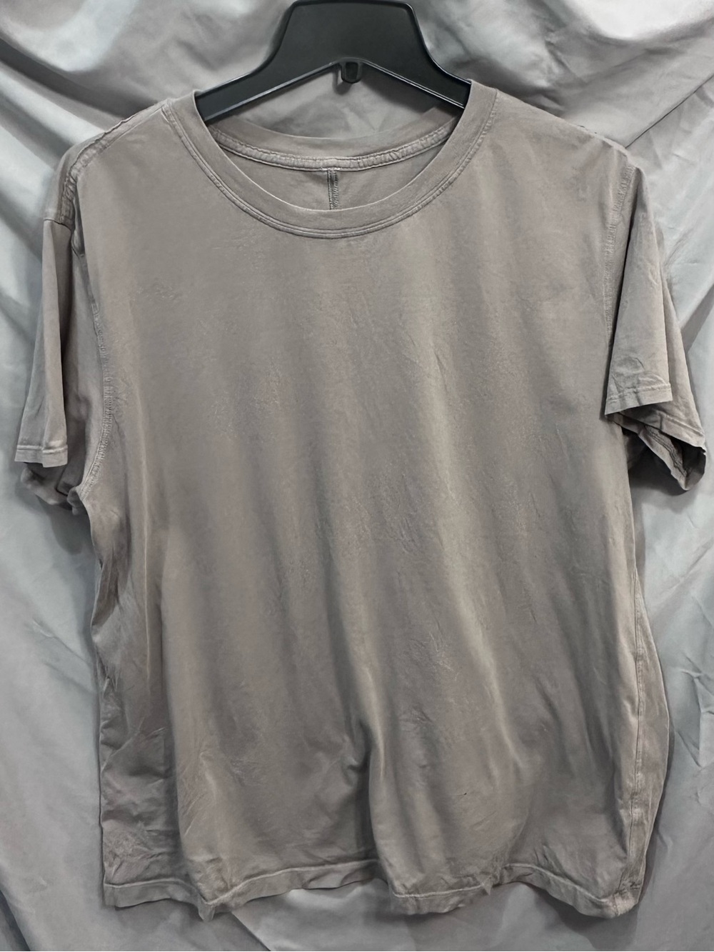 lululemon athletica Short Sleeve Crew Tee - Taupe Gray